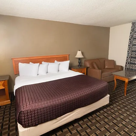 Fairbridge Inn & Suites - Lewiston-2